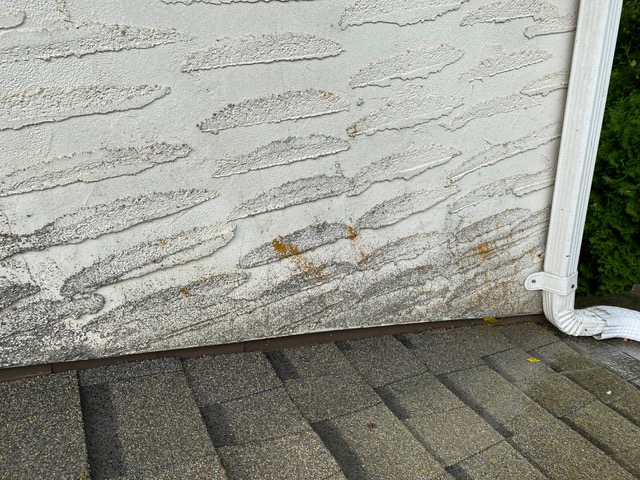 dirty stucco siding